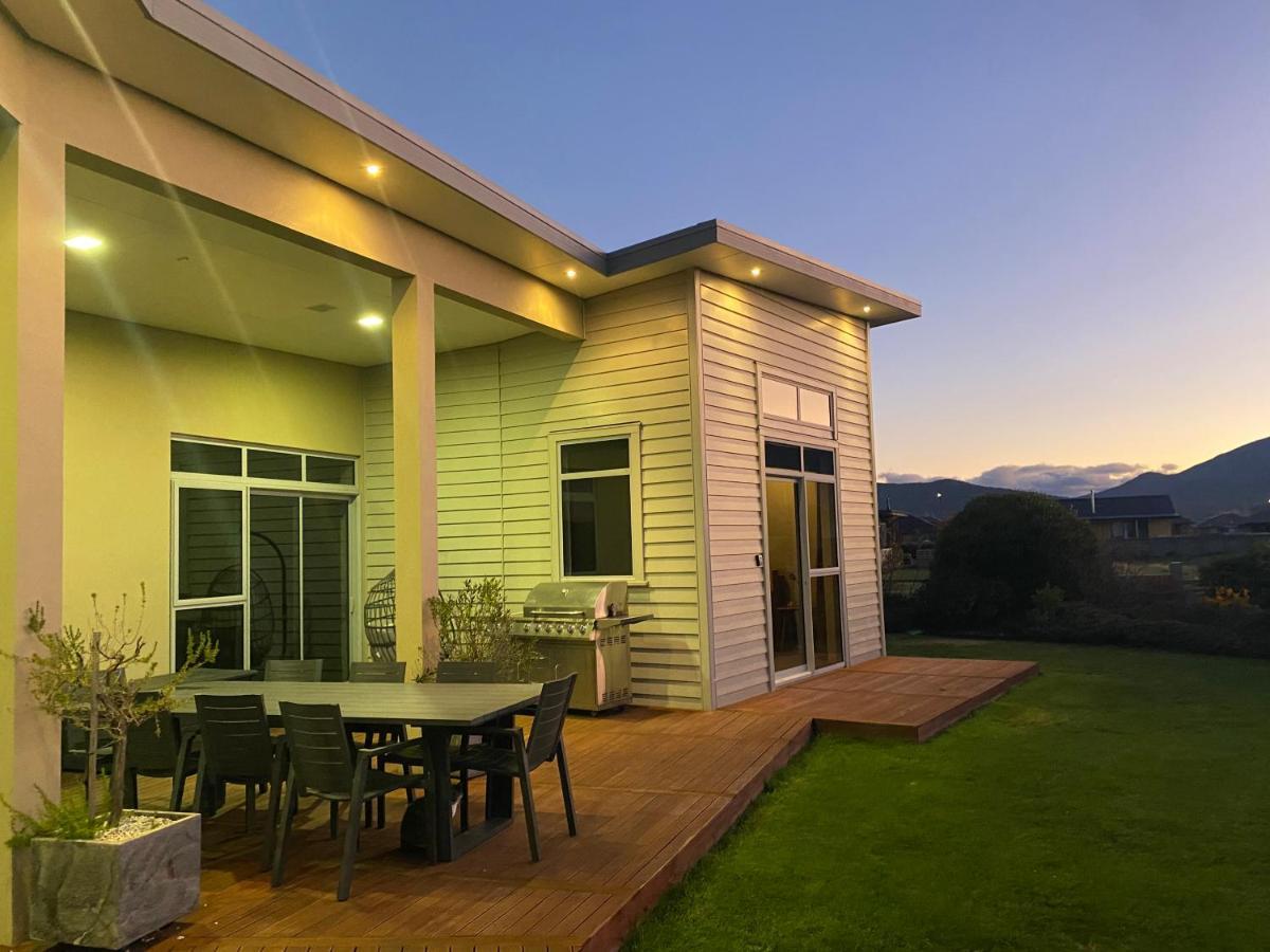 Luxury On Howden Te Anau Ngoại thất bức ảnh
